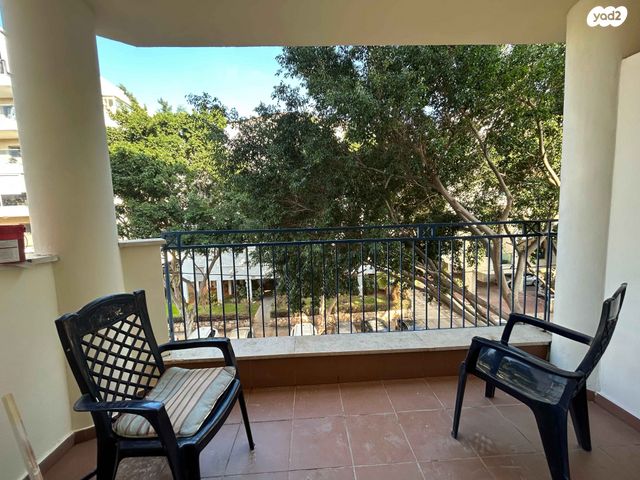 דירה, מנחם רצון 40, מחנה יהודה, פתח תקווה