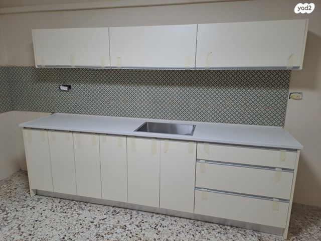 דירת גן, קרן קיימת לישראל 45, גבעת אולגה, חדרה