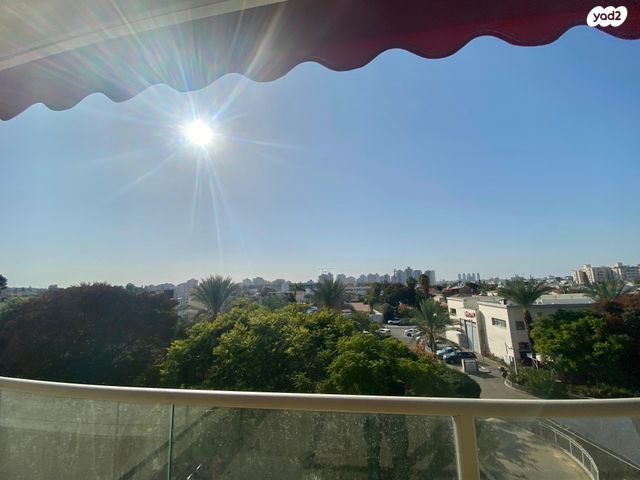 דירה, יאיר הגלעדי 6, נאות יהודית ונווה ארזים, חולון