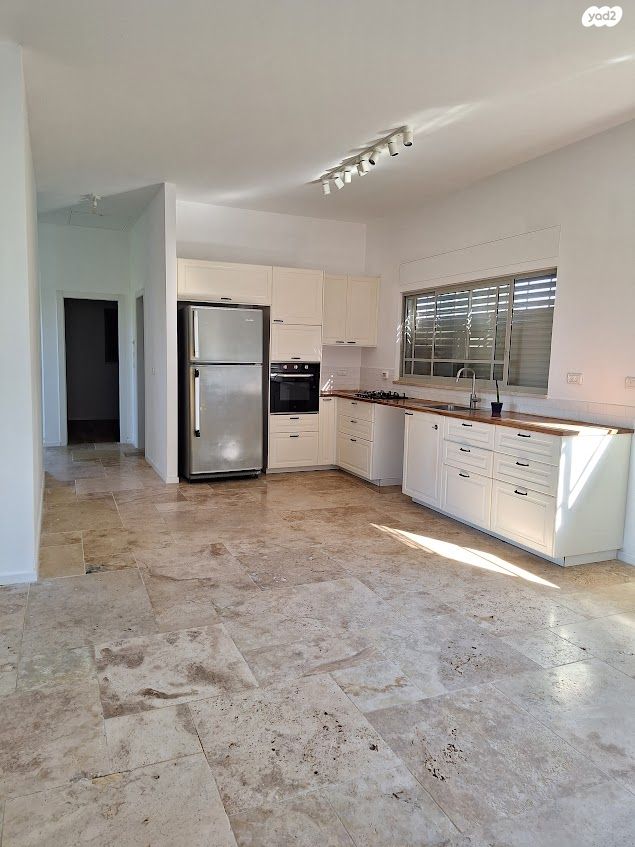 בית פרטי/ קוטג', דרך הים 1, אביחיל, אביחיל