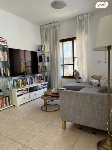 דירה, השניים 4, בורוכוב, גבעתיים