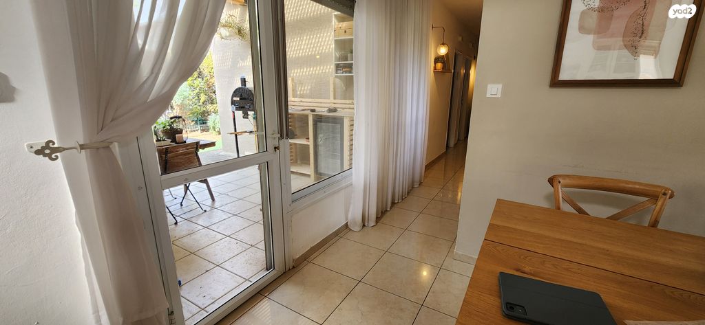 דירה, הדולב 237, חוסן, חוסן