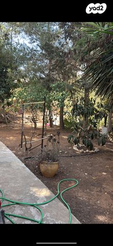 דו משפחתי, האורן 369, ברקן, ברקן