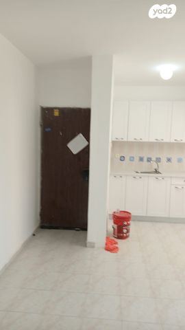 דירה, הבנים 4, ג' / מרכז מזרח העיר, רחובות