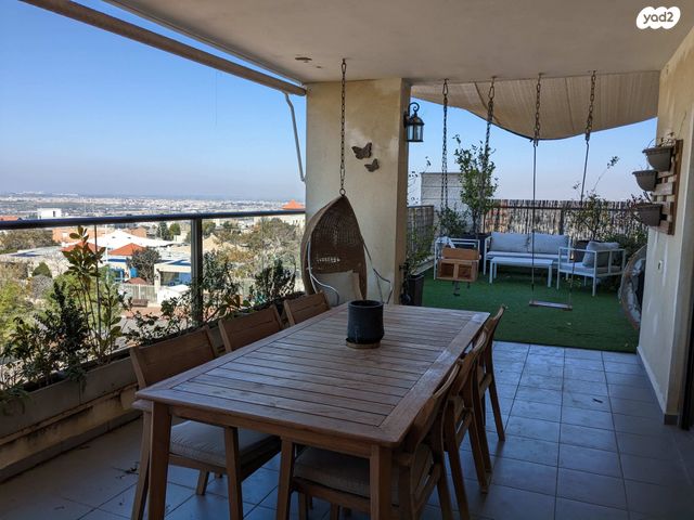 דירה, נחל צלמון 33, צור יצחק, צור יצחק