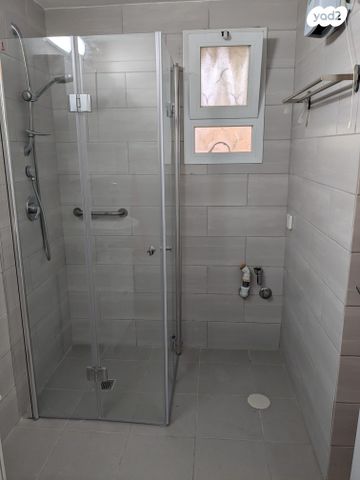 דירה, מגידו 5, מרכז הכרמל, חיפה