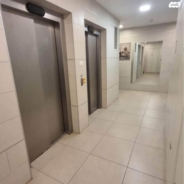 דירה, סביון 41, הפרחים, חריש