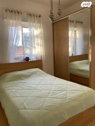 המלך ג'ורג' 10