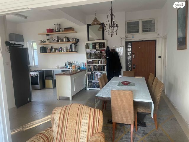 דירה, יורדי הסירה 2, קטמון הישנה, ירושלים