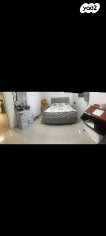 שדרות מוריס פישר 3