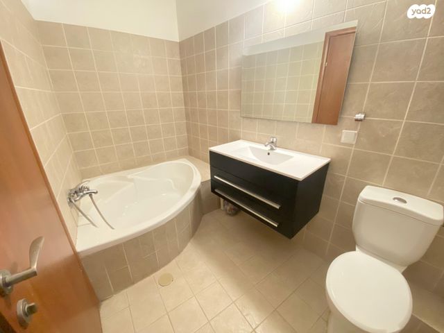 דירה, יאיר הגלעדי 6, נאות יהודית ונווה ארזים, חולון