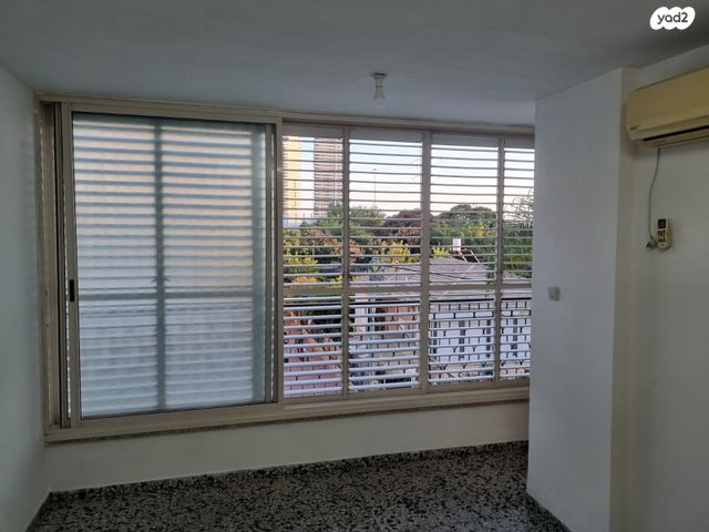 דירה, התפוצות 27, רמת עמידר, רמת גן