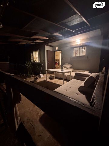 דו משפחתי, האורן 369, ברקן, ברקן