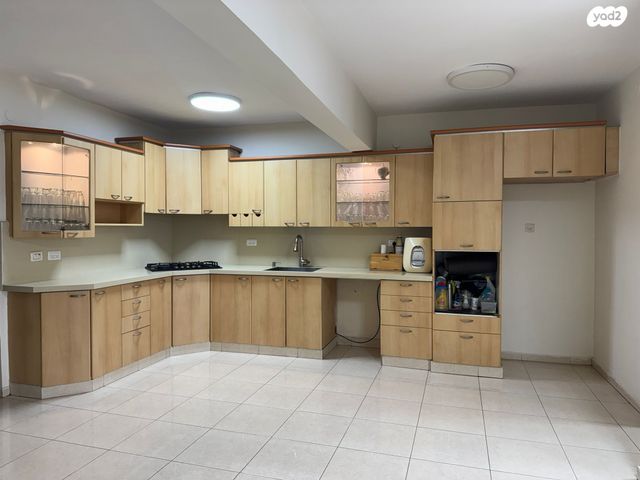 דירת גן, אחד העם 47, רמת השקמה, רמת גן