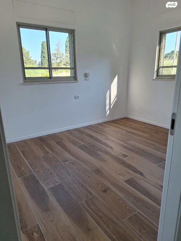 בית פרטי/ קוטג', דרך הים 1, אביחיל, אביחיל