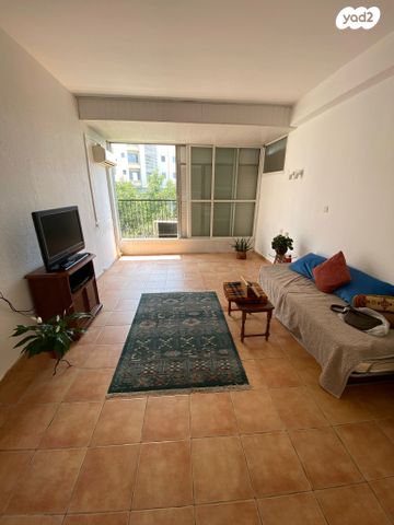 דירה, שיינקין 54, שינקין, גבעתיים