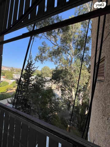 דירה, הירדן 24, שיכון ב', קרית שמונה