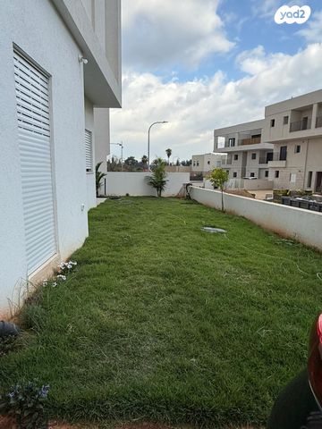 דו משפחתי, נחשון 1, נווה התות, פרדס חנה כרכור