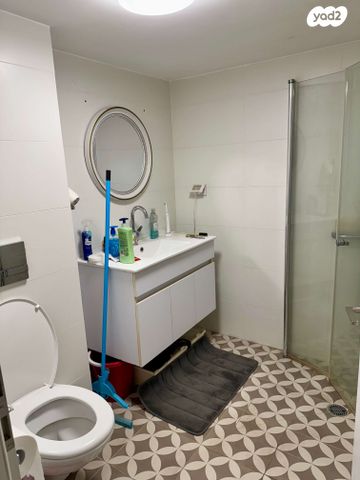 דירה, שדרות ששת הימים 2, ניר אביב, תל אביב יפו