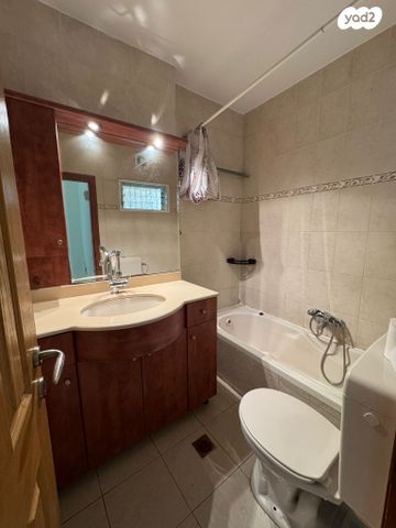 דירת גן, אחד העם 47, רמת השקמה, רמת גן