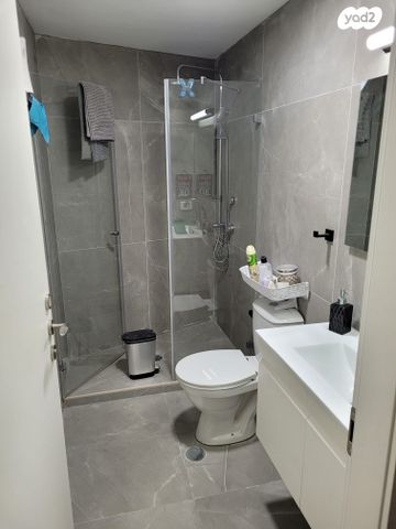 יחידת דיור, גרשון שרשבסקי 4, שאר העיר, מזכרת בתיה