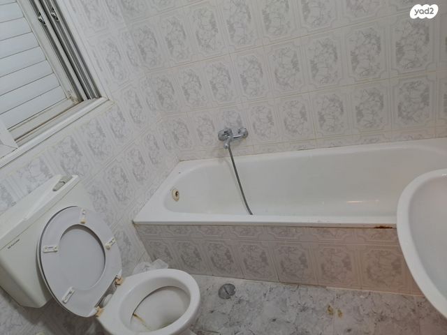 דירת גן, קרן קיימת לישראל 45, גבעת אולגה, חדרה