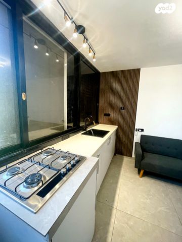 יחידת דיור, פרישמן 3, צור שלום, קרית ביאליק