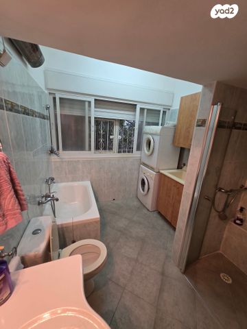 דירה, הגליל 50, נווה שאנן, חיפה