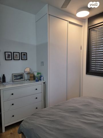 דירה, קרן קיימת לישראל 44, הל"ה, גבעתיים