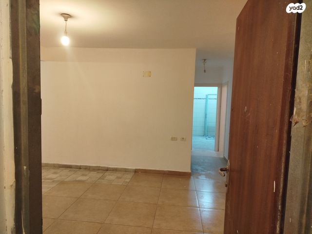 דירת גן, תירוש 1, כרמי צור, כרמי צור