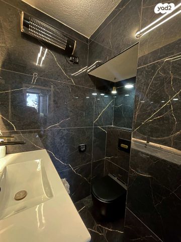 יחידת דיור, פרישמן 3, צור שלום, קרית ביאליק