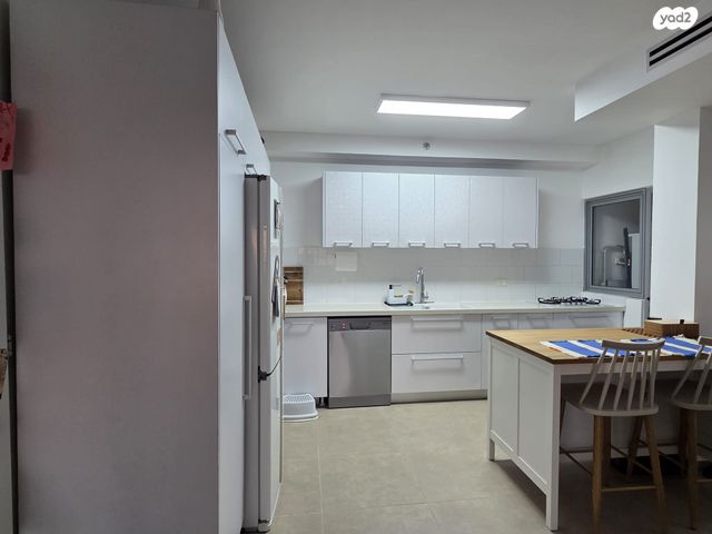 דירה, הערבה 2, רמות ויצמן, יבנה