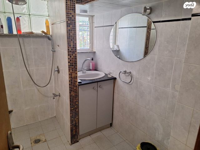 דירת גן, הקשת 7, קרית שלום, תל אביב יפו