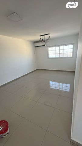 שדרות הארבעה 62