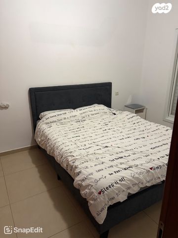 דירה, בית וגן 7, לב העיר, בת ים