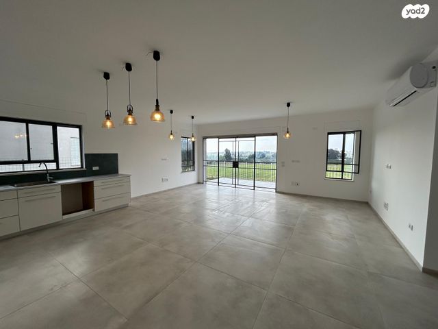 בית פרטי/ קוטג', נוף חפר 25, חיבת ציון, חיבת ציון