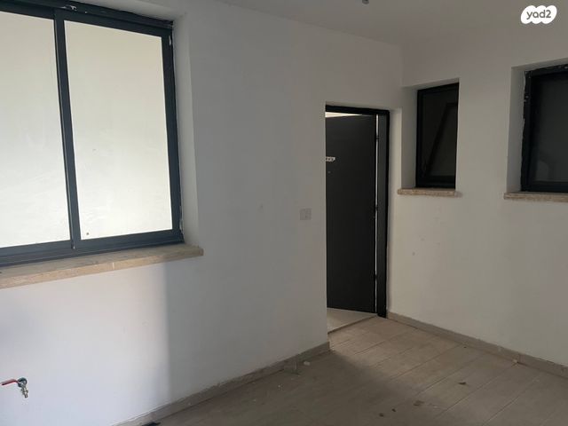 דירה, הגיתית 24, נווה מנחם, קרני שומרון