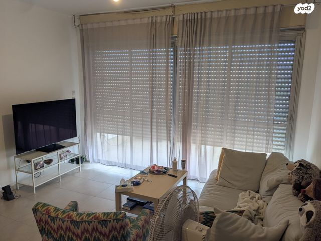 דירה, שדרות ירושלים 101, מרום נווה, רמת יצחק, רמת גן