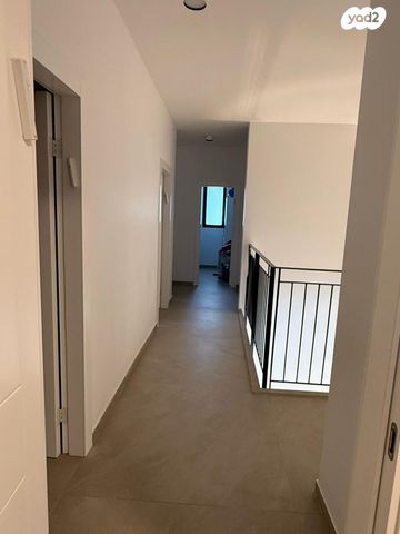 דו משפחתי, נחשון 1, נווה התות, פרדס חנה כרכור