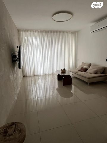 דירה, ההסתדרות 89, מרכז, קרית עבודה, חולון