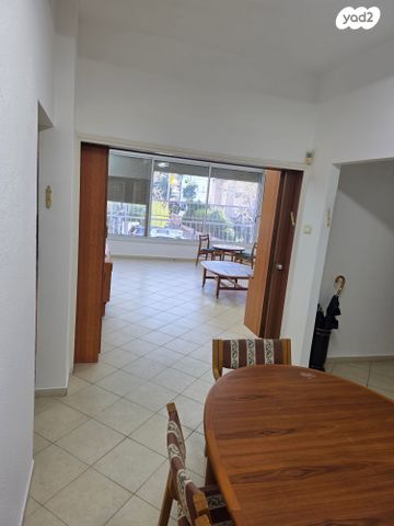 דירה, הגליל 50, נווה שאנן, חיפה