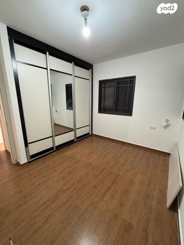 בית פרטי/ קוטג', עמק חפר 79, פרדס הגדוד, נתניה