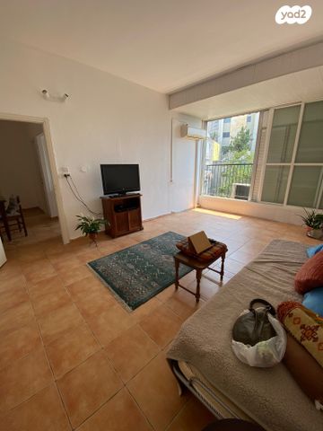 דירה, שיינקין 54, שינקין, גבעתיים