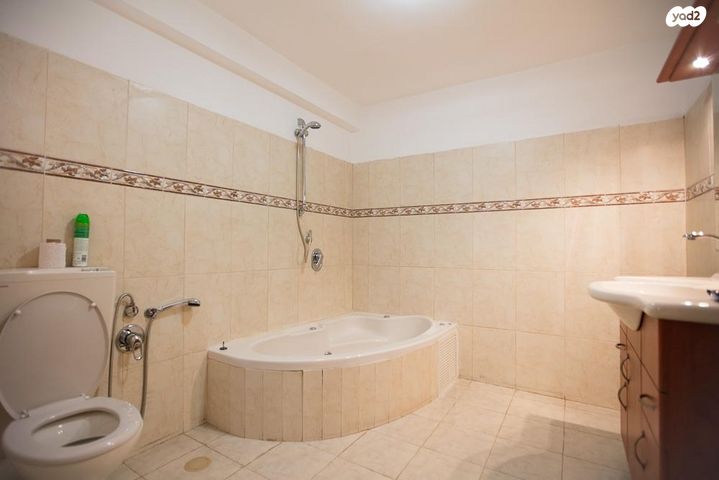 דירה, מרדכי אנילביץ' 8, דרום, צפת