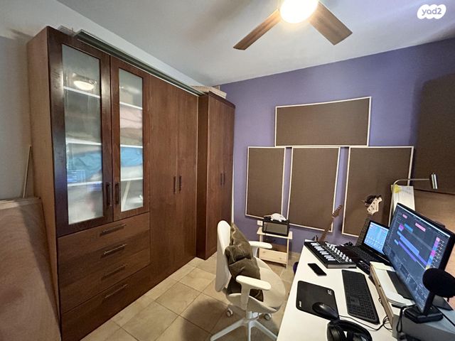 דירה, בנימין ד'ישראלי 51, אחוזה, חיפה