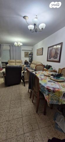 דירת גן, הר מירון 9, שכונה ה'-ו', מבשרת ציון