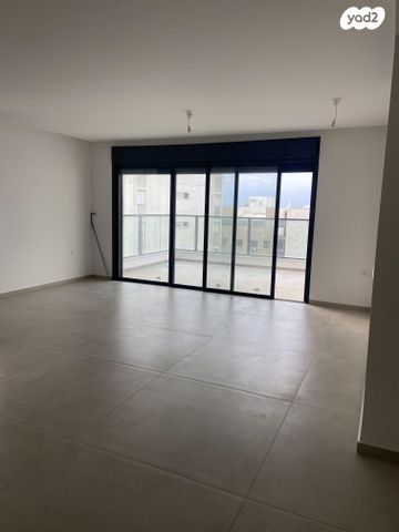 דירה, המפרש 5, רובע ד', אשדוד