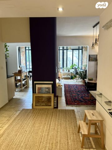 דירה, בנימין ד'ישראלי 51, אחוזה, חיפה