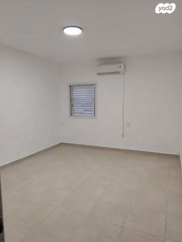 דירה, אבא אחימאיר 109, ברנע, אשקלון