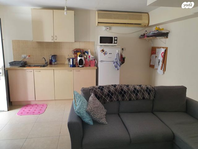 יחידת דיור, הגבעה 61, כפר האורנים, כפר האורנים